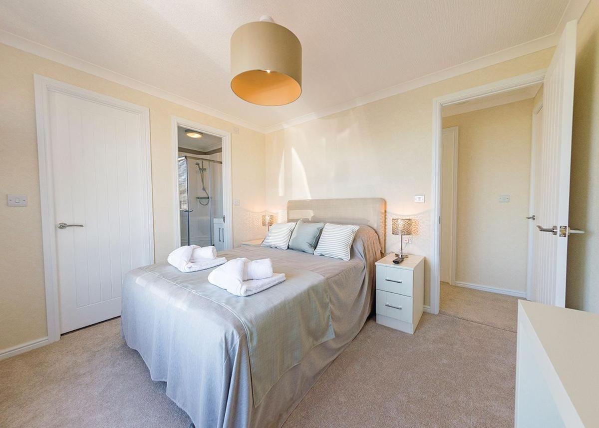 Mundesley Holiday Village Екстер'єр фото