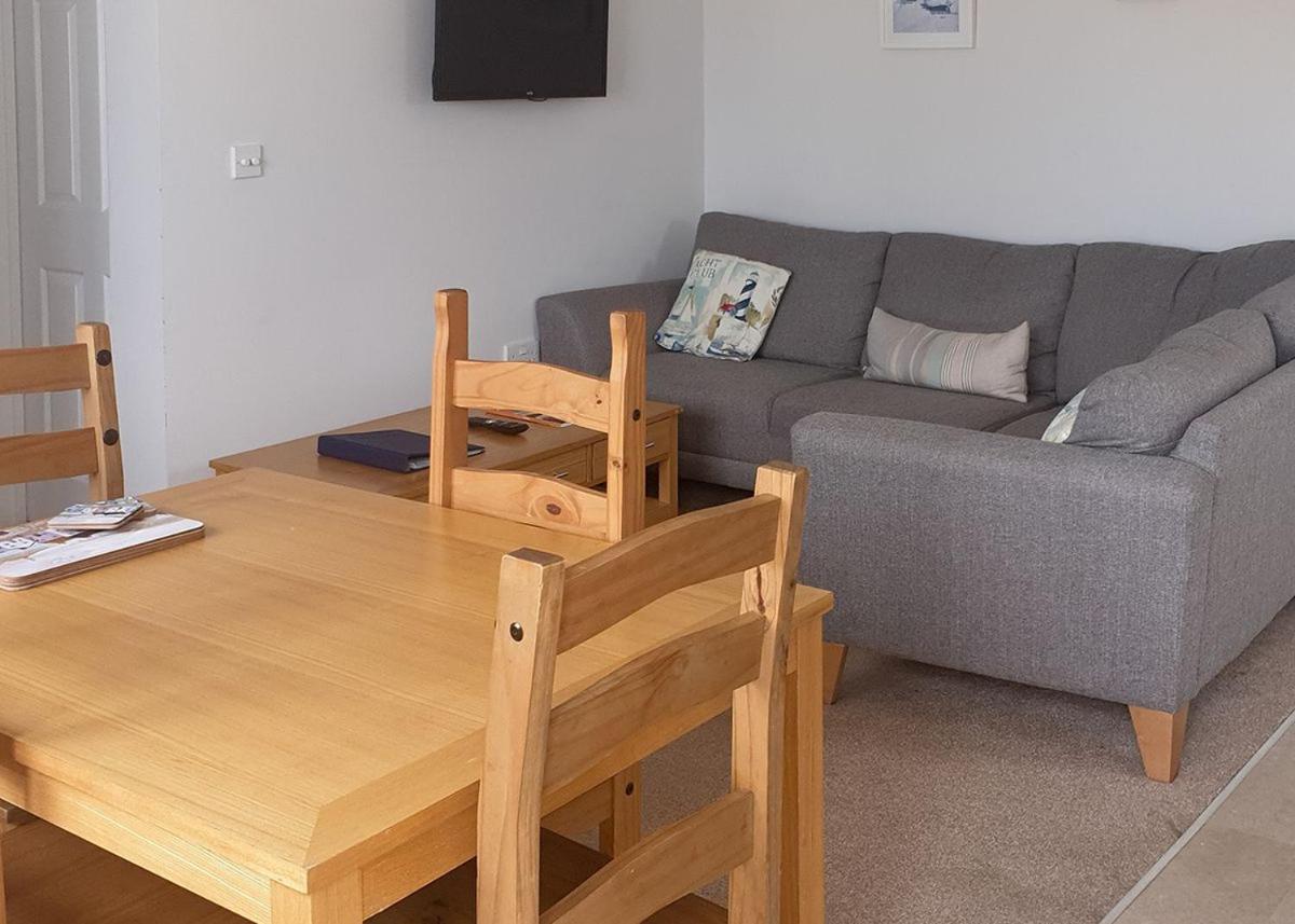 Mundesley Holiday Village Екстер'єр фото