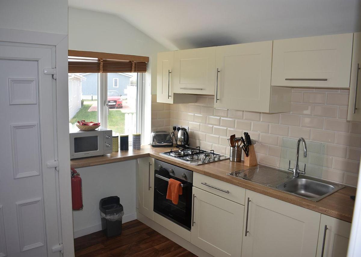 Mundesley Holiday Village Екстер'єр фото