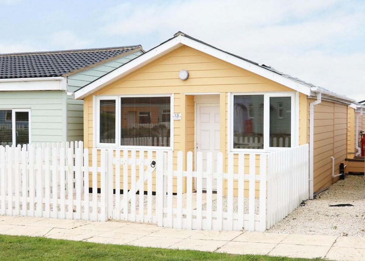 Mundesley Holiday Village Екстер'єр фото