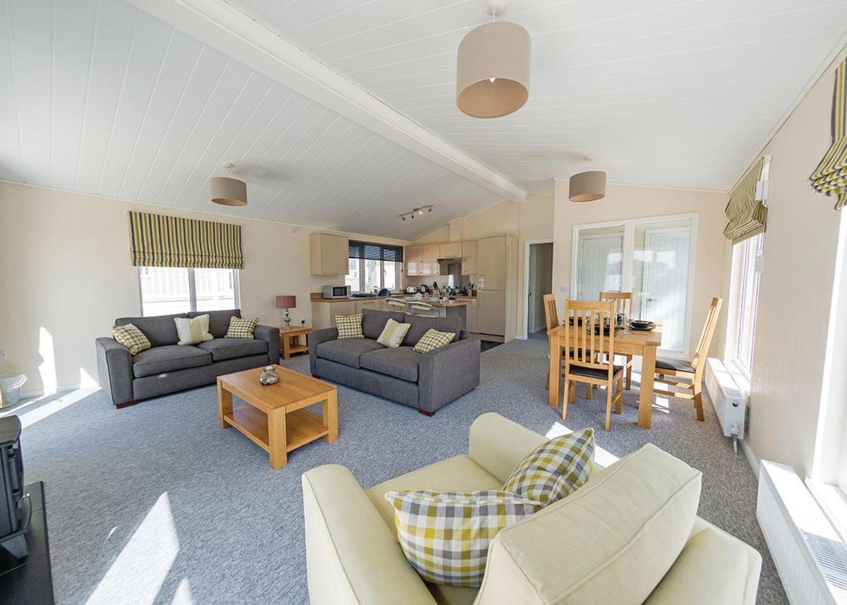 Mundesley Holiday Village Екстер'єр фото